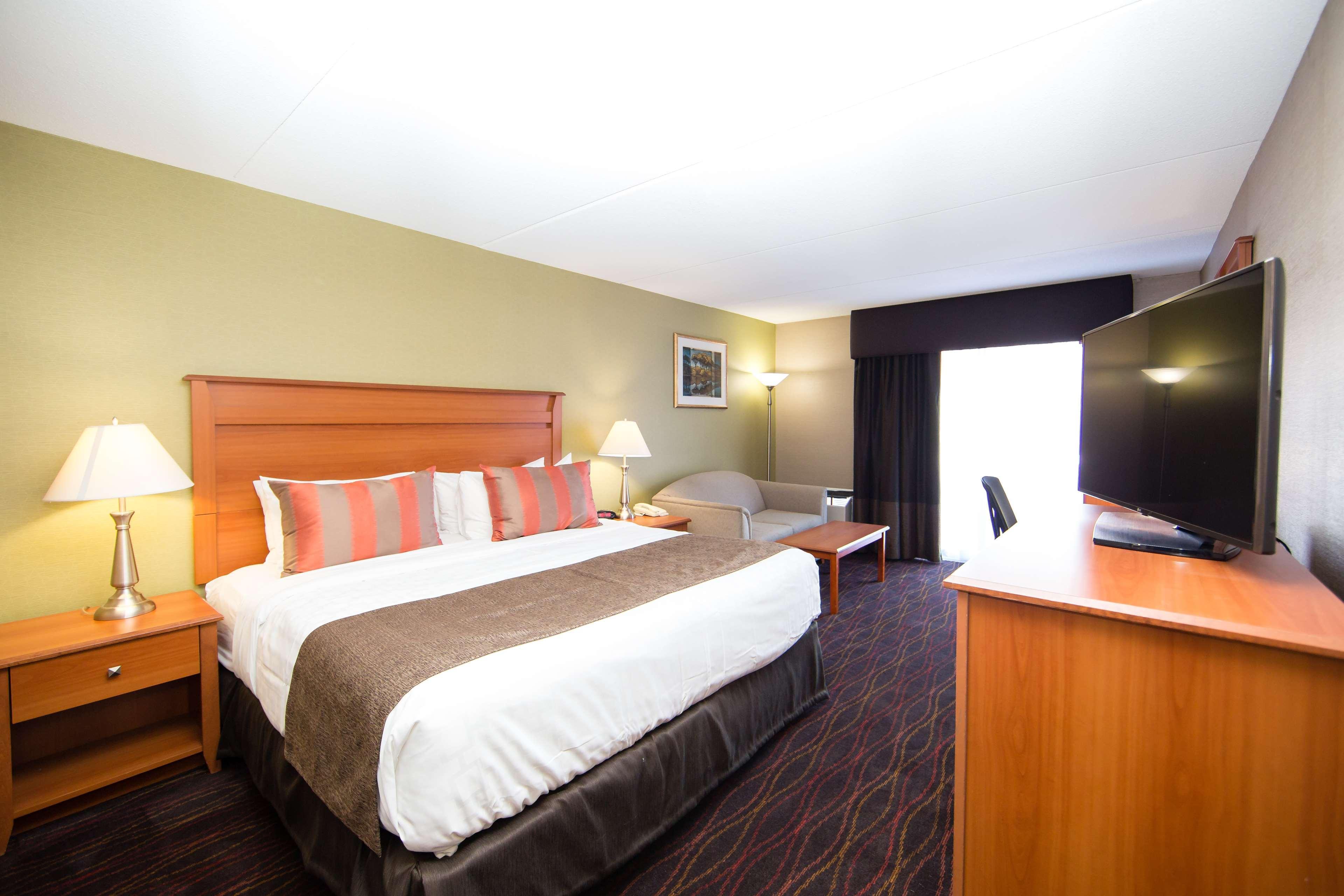 Best Western Plus Ottawa Kanata Hotel And Conference Centre Buitenkant foto