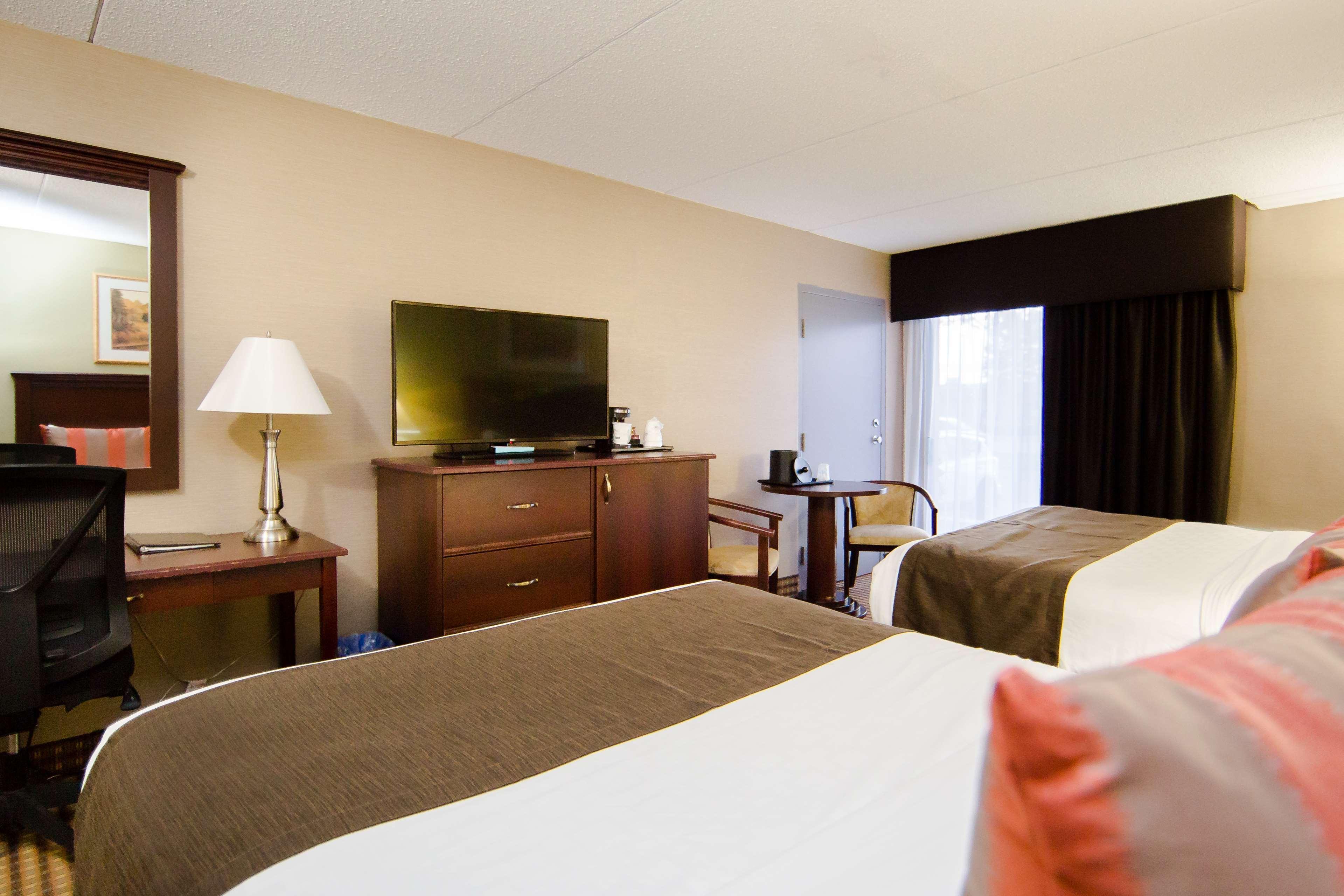 Best Western Plus Ottawa Kanata Hotel And Conference Centre Buitenkant foto