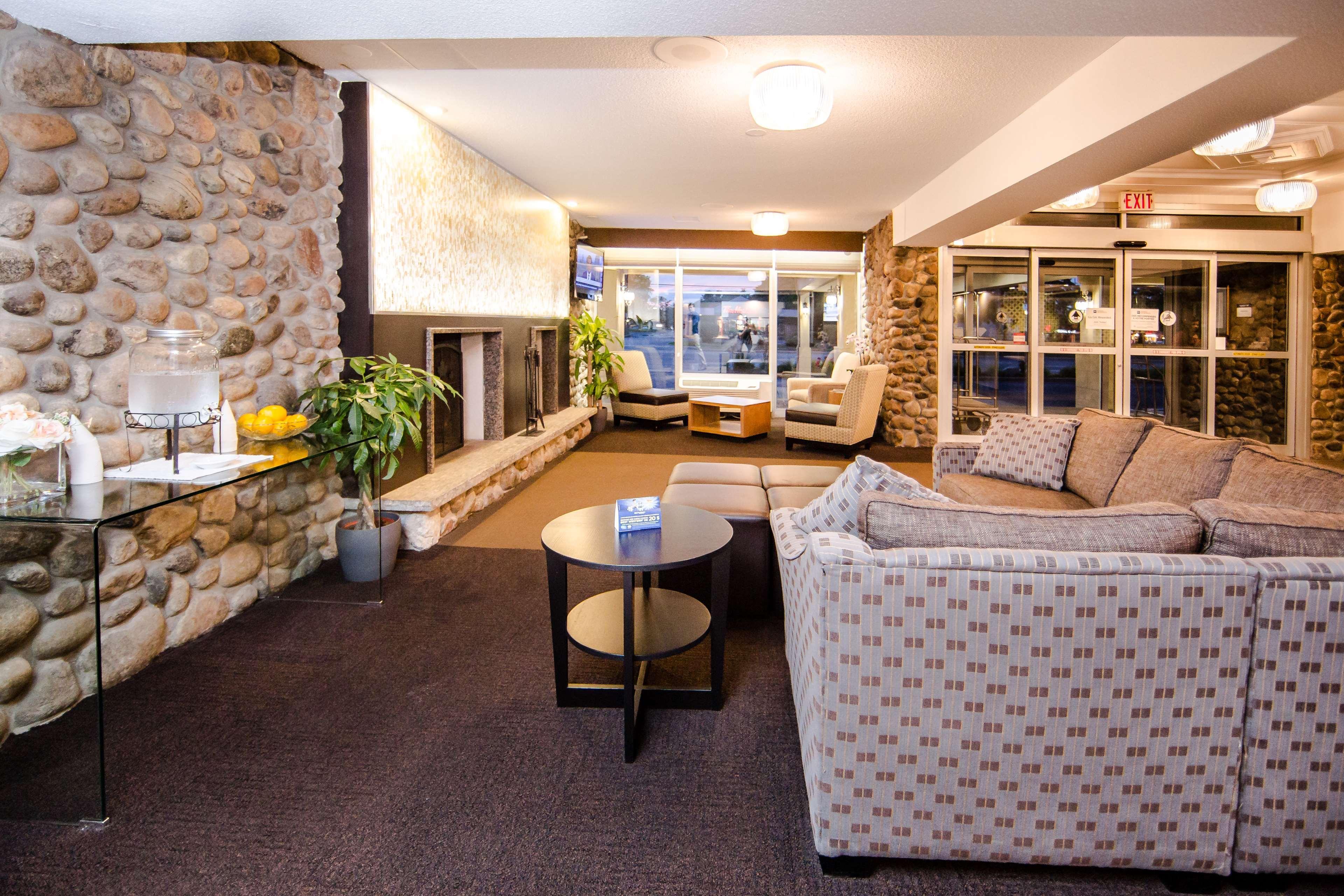 Best Western Plus Ottawa Kanata Hotel And Conference Centre Buitenkant foto
