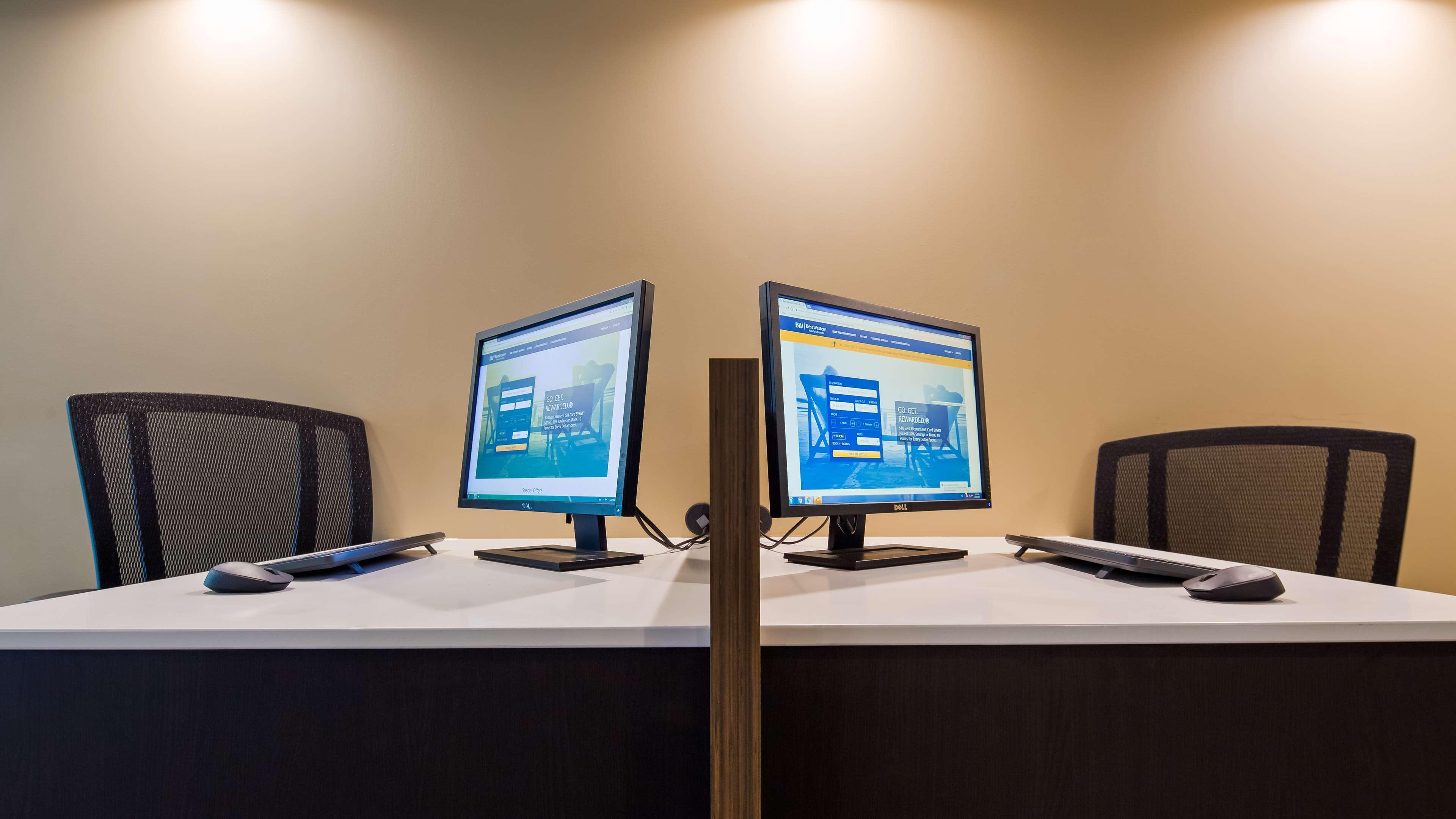 Best Western Plus Ottawa Kanata Hotel And Conference Centre Buitenkant foto