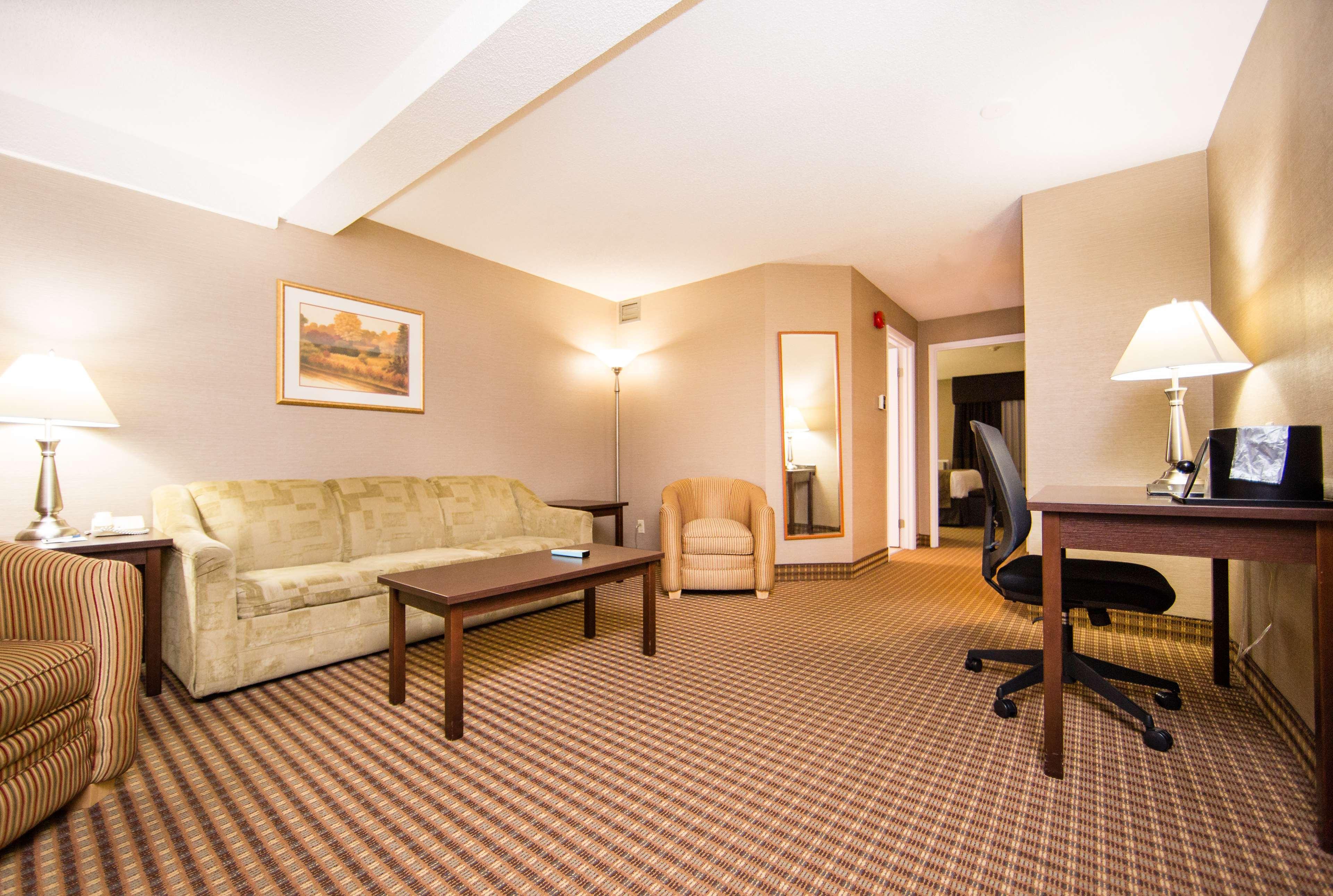 Best Western Plus Ottawa Kanata Hotel And Conference Centre Buitenkant foto