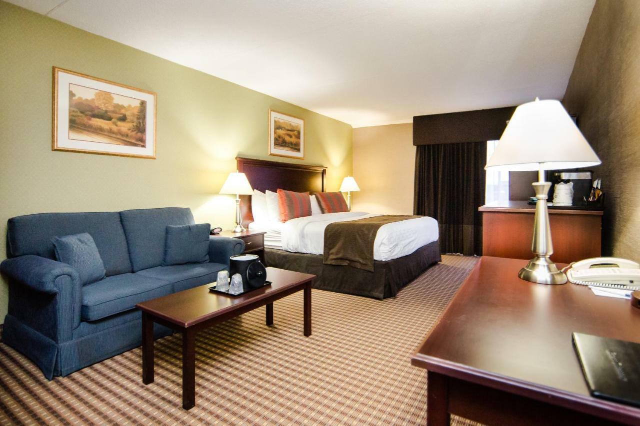Best Western Plus Ottawa Kanata Hotel And Conference Centre Buitenkant foto